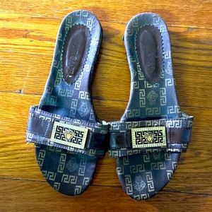 Versace slippers! Size: 37